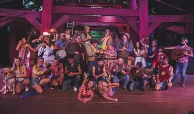 Hatfield and McCoys feuding on stage